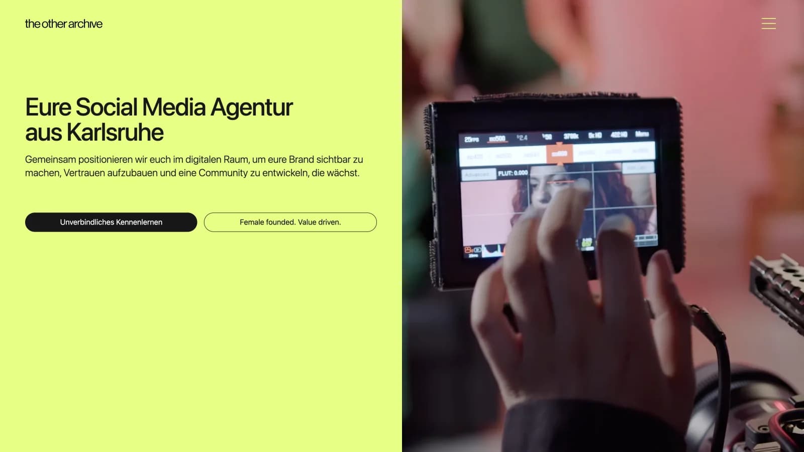 Vorschau der Website theothersocials.de